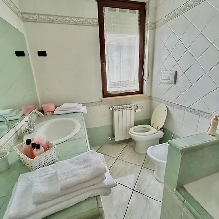 La Casa Dei Fiori A Apartment Florinas